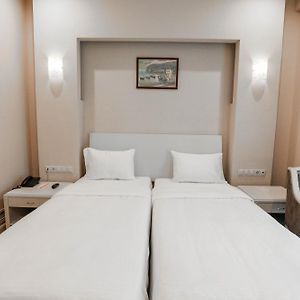 Superior Twin Room City View